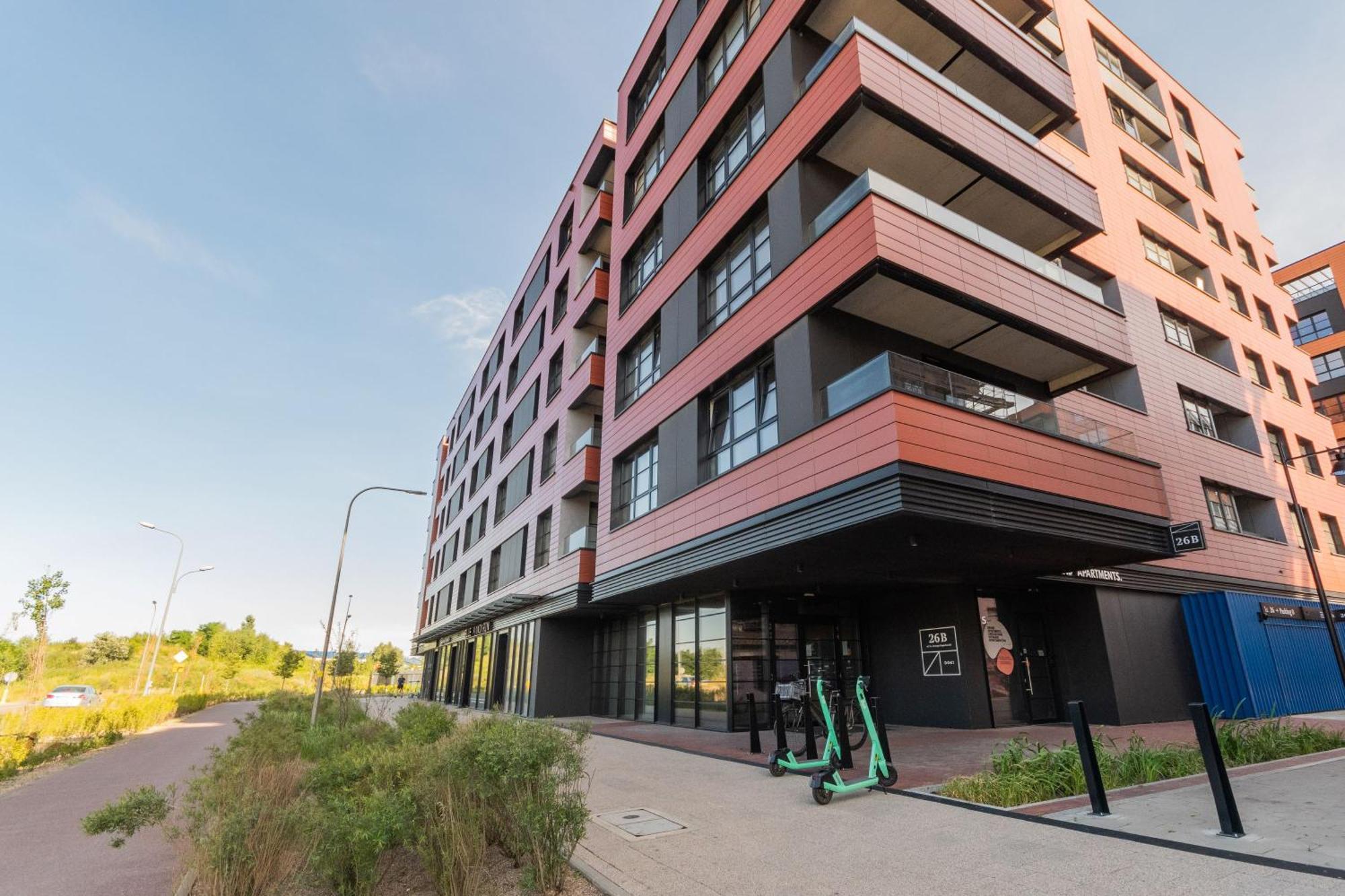Grand Apartments - Doki Living & Foodhall — Photos 2