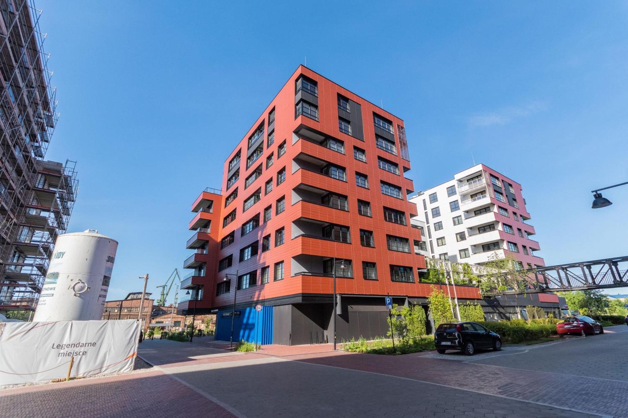 Grand Apartments - Doki Living & Foodhall — Photos 1